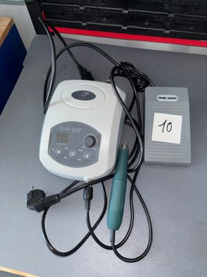 an image of a machine that is sitting on a table