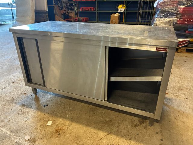 Placard inox deux portes coulissantes de marque Diamond. L 160 cm...
