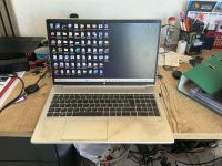Un ordinateur portable HP ProBook 450 G8, avec alimentation,…
