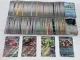 jeu de cartes à collectionner Pokémon comprenant de nombreuses cartes et encore plus de cartes