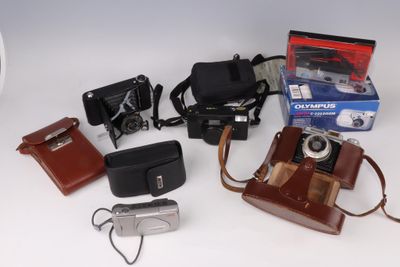 1 Carton d'appareil photographiques