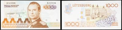 two different pictures of a picture of a man on a bank note