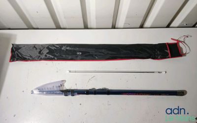 a picture of an umbrella, a toothbrush, and a toothbrush holder