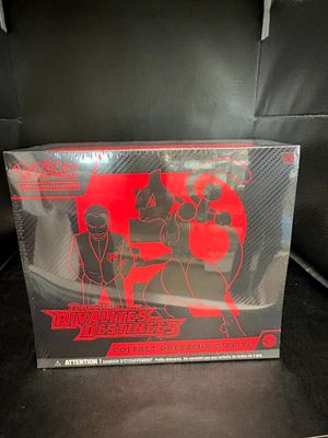 Coffret de figurines « Batman : Le Chevalier noir revient » dans sa boîte d'origine
