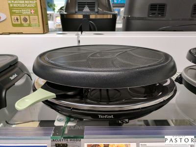 un grill posé sur un plan de travail