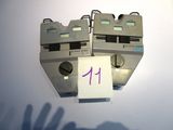 une photo représentant deux magnétophones sur lesquels figurent des chiffres