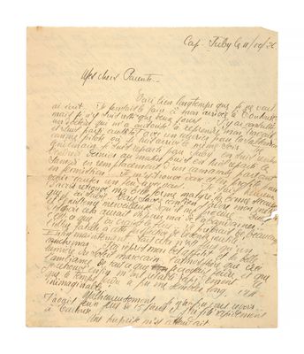 une lettre écrite à l'encre noire sur une feuille de papier