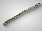 une image représentant un bracelet en argent sur fond blanc