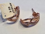 paire de boucles d'oreilles créoles plaquées or rose ornées de cristaux transparents