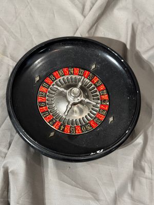 Roulette parisienne en bois laqué et métal début Xxe siècle …