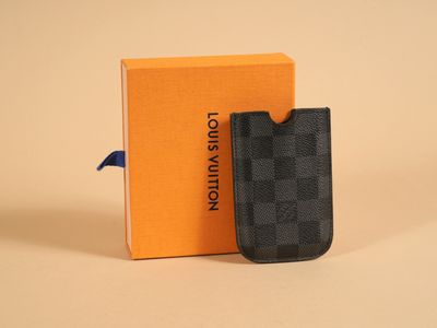 louis vuitton wallet case in black with orange box