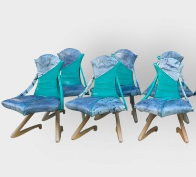 Franck POYETON Ensemble de 6 chaises en bois et cuir bleu et…