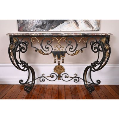 LARGE CONSOLE LOUIS XV en fer patiné et tôle dorée. - Photo 1