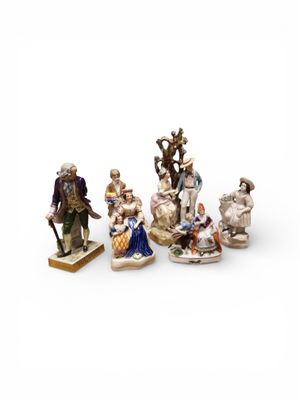 STAFFORDSHIRE et divers Ensemble de six groupes dont "Voltai…