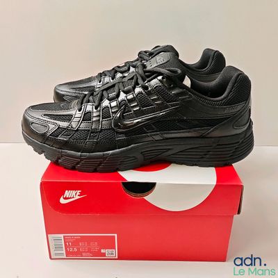 Nike Air Max 95 noir / noir / noir, pointure 9,5