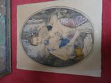 une photo d'un tableau accroché au mur