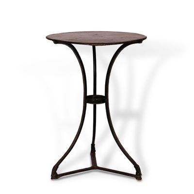 une image représentant une petite table avec un plateau en bois et des pieds en métal