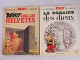 voici deux livres posés sur une table