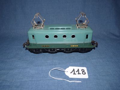 Hornby O : Locomotive SNCF BB-8051, de couleur verte en deux…