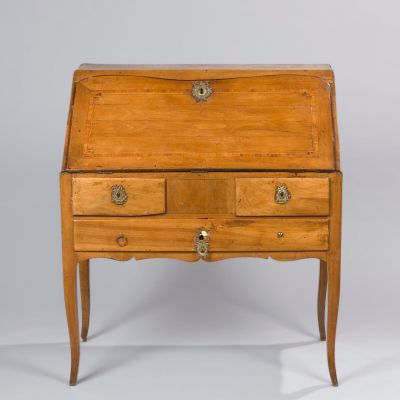 a small wooden desk with two drawers and a drawer underneath it