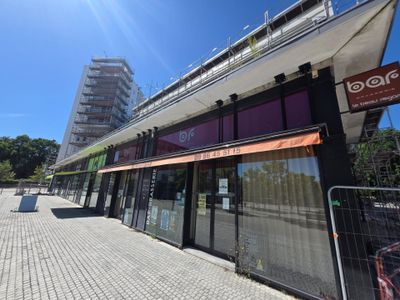Store ban électrique à 5 bras 12 x 2.5 m Achat 5000€ en 2016