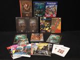 beaucoup de jeux vidéo posés sur une table noire