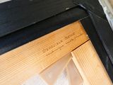 un gros plan sur un morceau de bois qui a été coupé