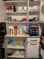 Buffet deux corps en stratifié blanc ouvrant à trois portes … (photo 2)