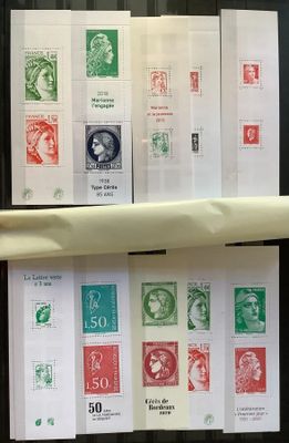 tout un tas de timbres différents sur une étagère dans un magasin
