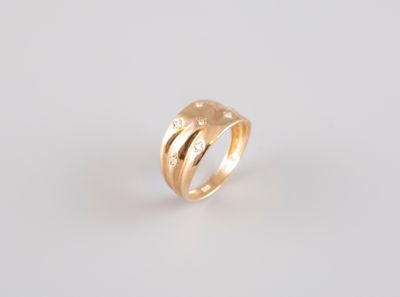 Bague jonc en or jaune 9k 375°/°°, poinçon 375, sertie de di…