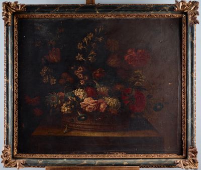 tableau représentant une nature morte composée de fleurs dans un panier posé sur une table