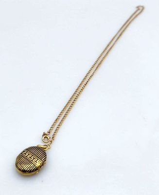 Pendentif porte-photo 18K avec chaîne - Élégance intemporelle