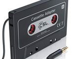 un adaptateur pour cassette auquel est raccordé un câble
