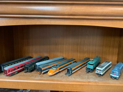* Lot de trains miniatures échelle HO - Photo 1
