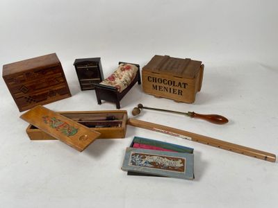 a lot of different items that are sitting on a table