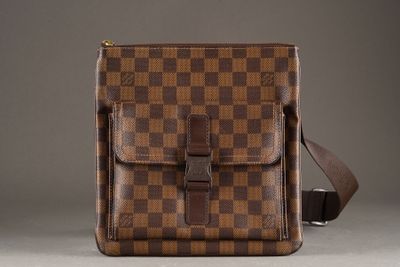 louis vuitton damier messenger bag