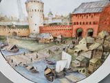 a picture of a plate with a painting on it