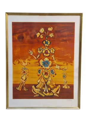 un tableau représentant une femme avec des fleurs sur la tête, dans un cadre doré