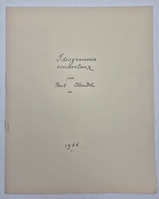 gros plan d'une feuille de papier sur laquelle on peut lire une écriture manuscrite