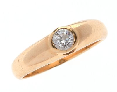 3. BAGUE jonc en or jaune 750 °/°° ornée d'un diamant demi-t…