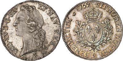 une pièce d'argent avec une couronne au recto et une couronne au verso