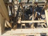 an image of a machine that is sitting on the ground