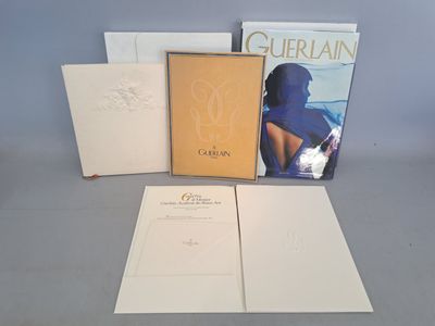GUERLAIN Deux ouvrages et deux plaquettes :