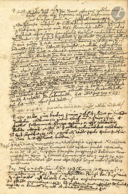 un vieux manuscrit avec de l'écriture