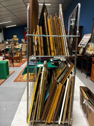 Important lot d'huiles sur toile, huiles sur panneau, gravures, r...