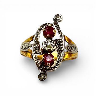 Bague en or jaune (750) à décor de volutes ornée de petites … - Photo 1