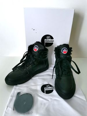 Fusalp Sneakers "Camilla" : Baskets montantes en cuir noir à…