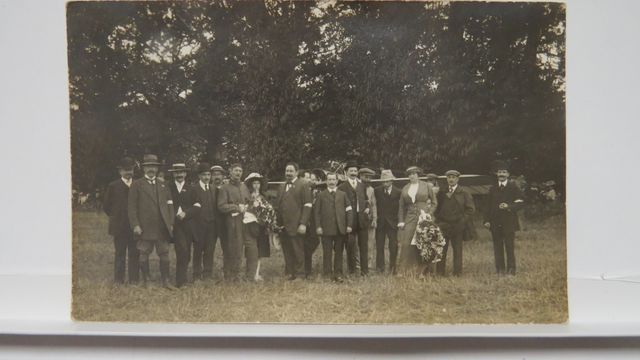 La Courtine : Meeting d’aviation (septembre 1911). L’aviateur Obr...