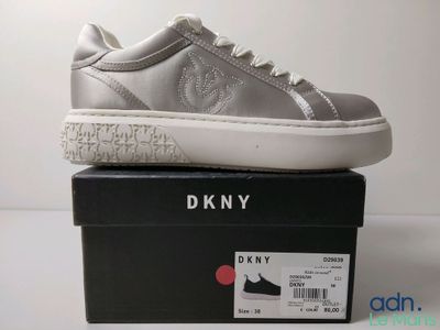 Baskets pour femme DKNY argentées à semelles blanches