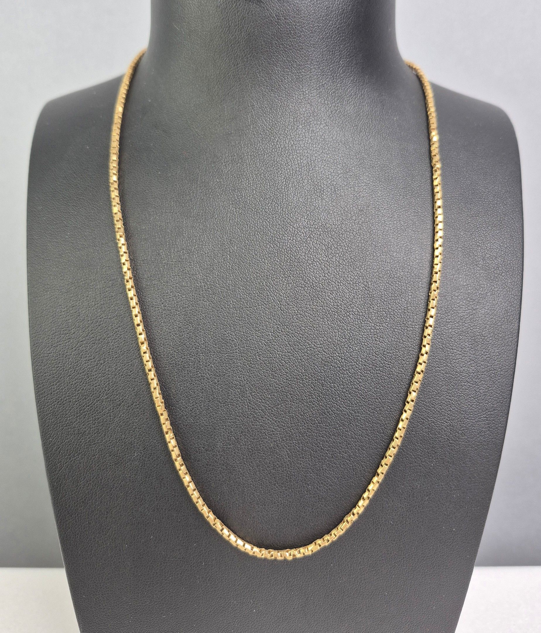 Bijoux & Pierres Précieuses